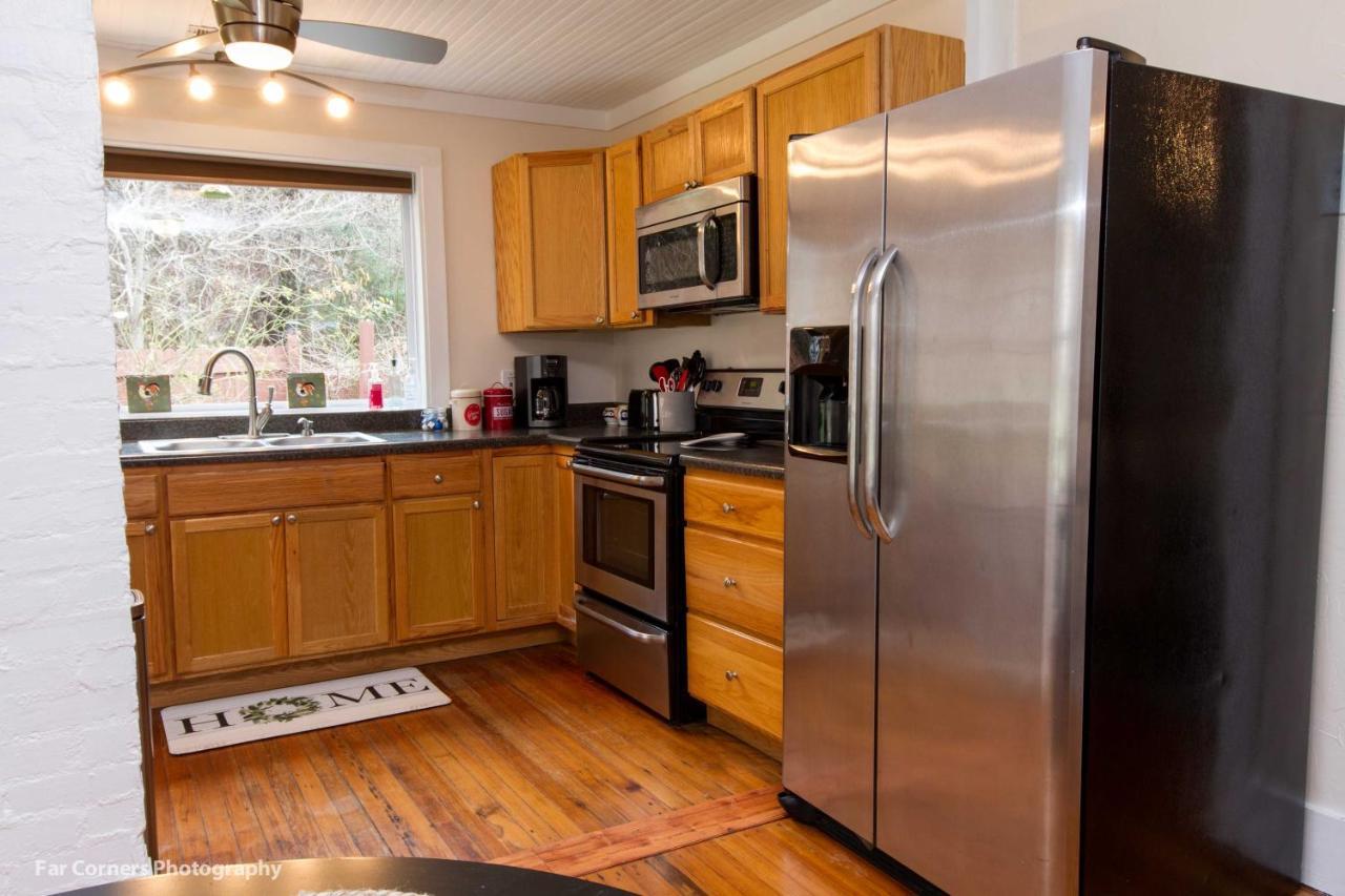 Candyland Cottage Candler Exterior foto